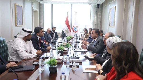 وزير الصحة يبحث مع 'برجيل القابضة' فرص الاستثمار وتوطين الصناعات الطبية