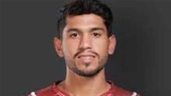 الأهلي يضم محمد شكري من سيراميكا كليوباترا وثلاثي الأحمر ضمن الصفقة