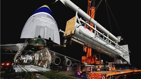 وزير البترول: وصول ذراع التحميل البحري الأخير «Loading Arm» إلى مطار القاهرة