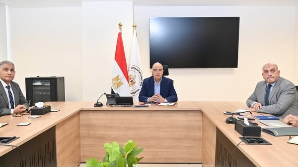 وزير الري يتابع موقف "مشروع إدارة مياه دلتا النيل" والإعداد لإطلاق المرحلة الثانية منه