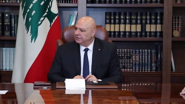 رئيس الجمهورية دعا الشباب للانخراط في الجيش والدولة