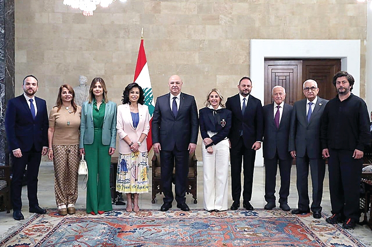 رئيس الجمهورية يلتقي وفد جمعية بيروت ماراثون