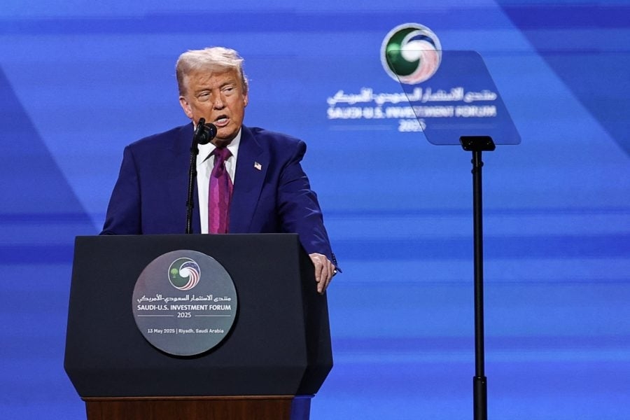 ترامب من السعودية: مستعدون لمساعدة لبنان من أجل التنمية والسلام