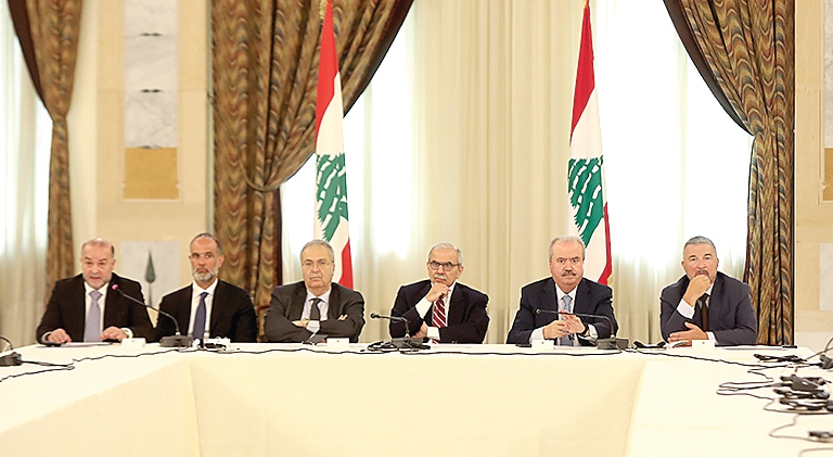 سلام في مؤتمر المانحين في السراي: لبنان يقف عند مفترق طرق والحاجات تقدّر بـ 12 مليار دولار