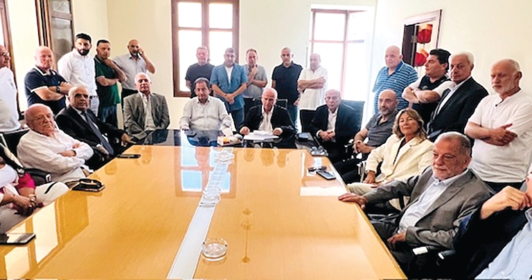 جبران افتتج مشروع تمديد خطوط ضخ وتوزيع المياه في قرطبا
