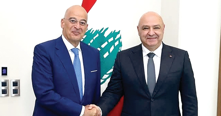 وزير الدفاع اليوناني في لبنان: مساعدات عسكرية لتقوية الجيش