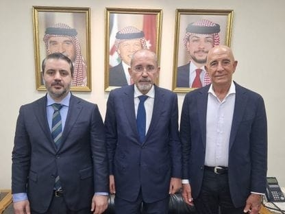 عمان.. الصفدي والشيباني وباراك يبحثون 'إعادة بناء سوريا'