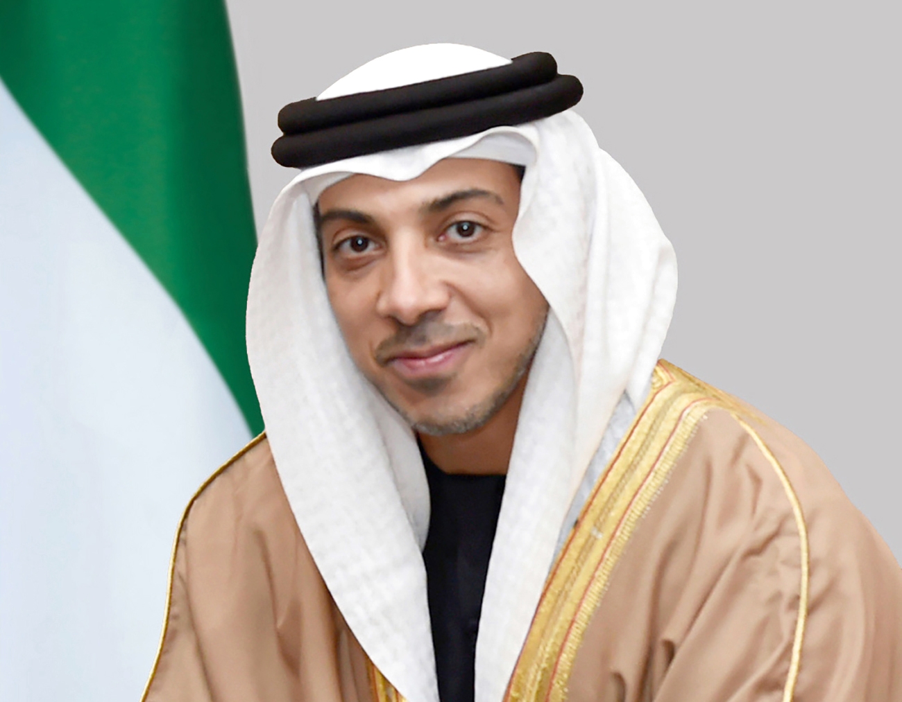 منصور بن زايد يصدر قراراً بإعادة تشكيل مجلس أمناء "زايد الإنسانية" برئاسة نهيان بن زايد