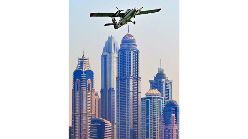 سماء دبي و«محبو المغامرة»