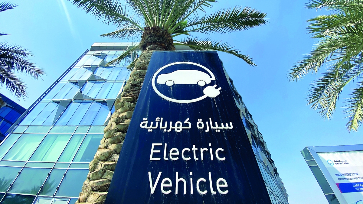 غياب الوكلاء المعتمدين وقطع الغيار وراء زيادة أسعار تأمين السيارات الكهربائية