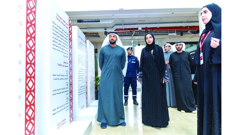 سلطان النيادي يعتمد أول «مساحة شبابية» في أبوظبي