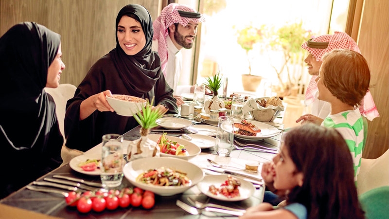 رمضان في دبي.. الإفطار بين الأبراج  والسحور تحت ضوء النجوم