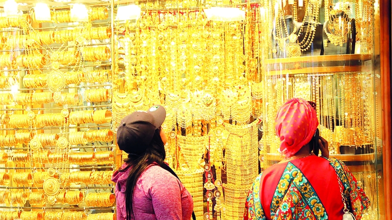 عودة ارتفاع أسعار الذهب تحدّ من الطلب على شراء «المشغولات»