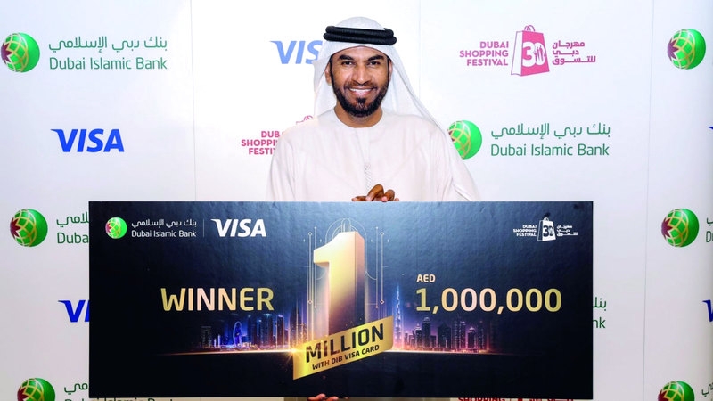 الإماراتي الفائز بالمليون درهم: «دبي للتسوق» يواصل مفاجأتي