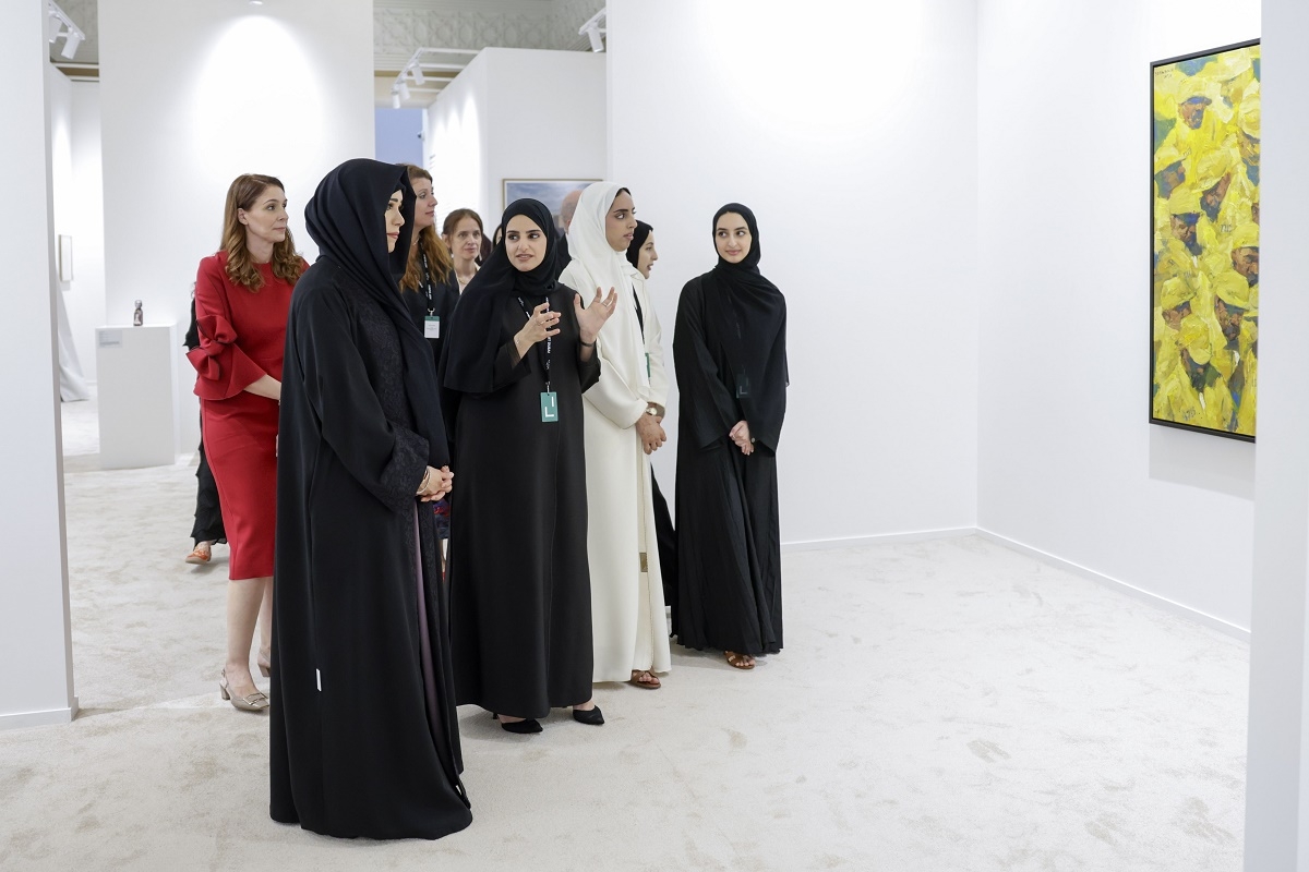 لطيفة بنت محمد تفتتح "آرت دبي 2025" بمشاركة 120 معرضاً فنياً من 65 مدينة و40 دولة