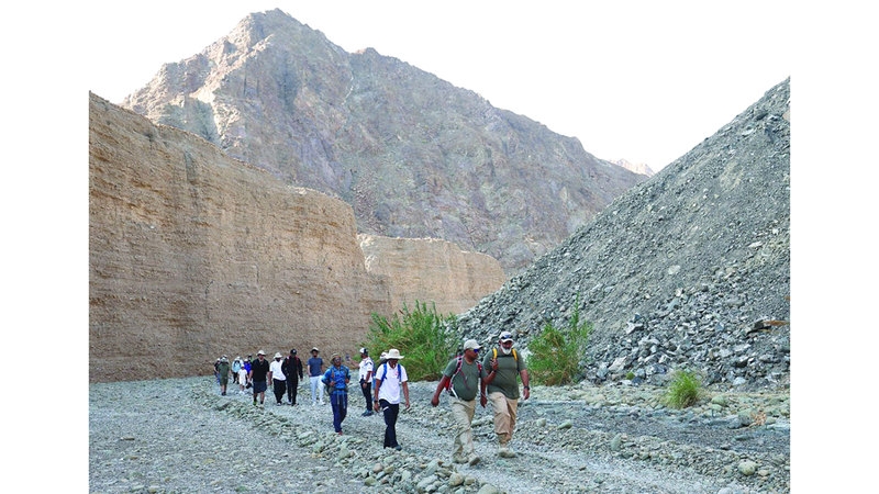 الفجيرة تطلق دليلاً شاملاً لسياحة المغامرات