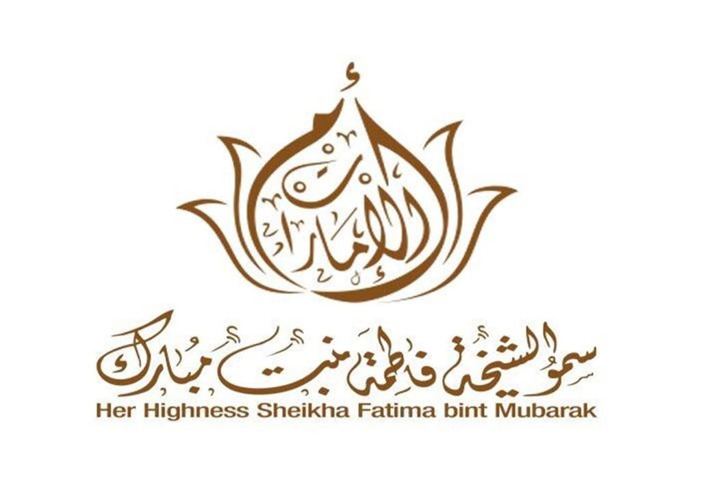 الشيخة فاطمة تعزي السيدة الجليلة حرم سلطان عمان في وفاة والدتها