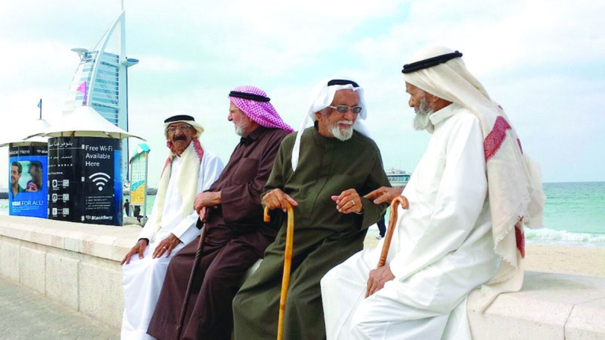 أبرزها الرعاية البديلة.. 6 خدمات تقدمها «بركتنا» لكبار المواطنين