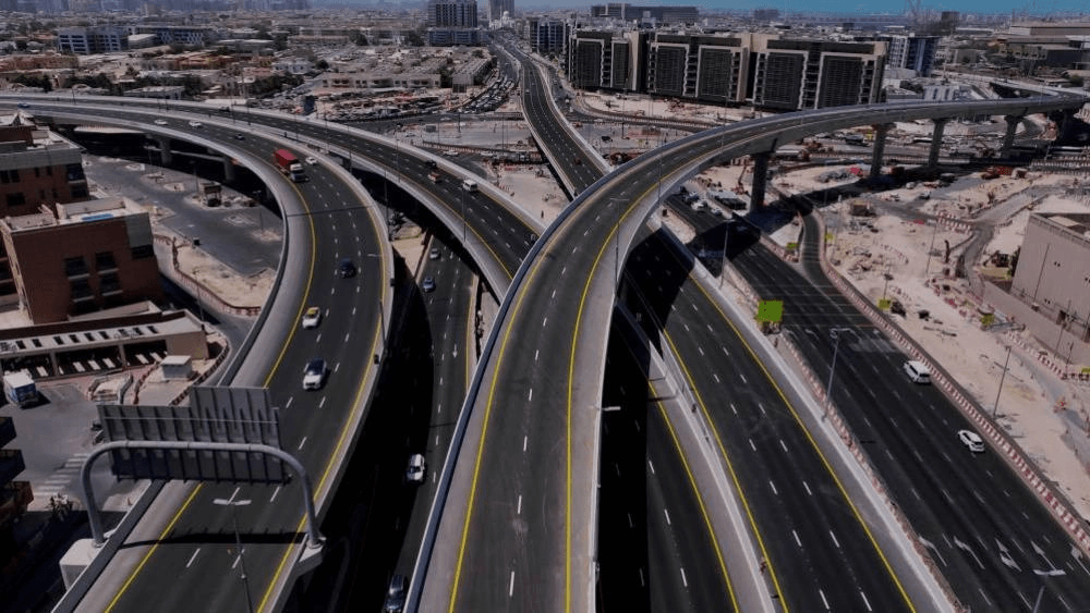 «طرق دبي» تفتتح جميع مراحل مشروع تطوير محور الشندغة