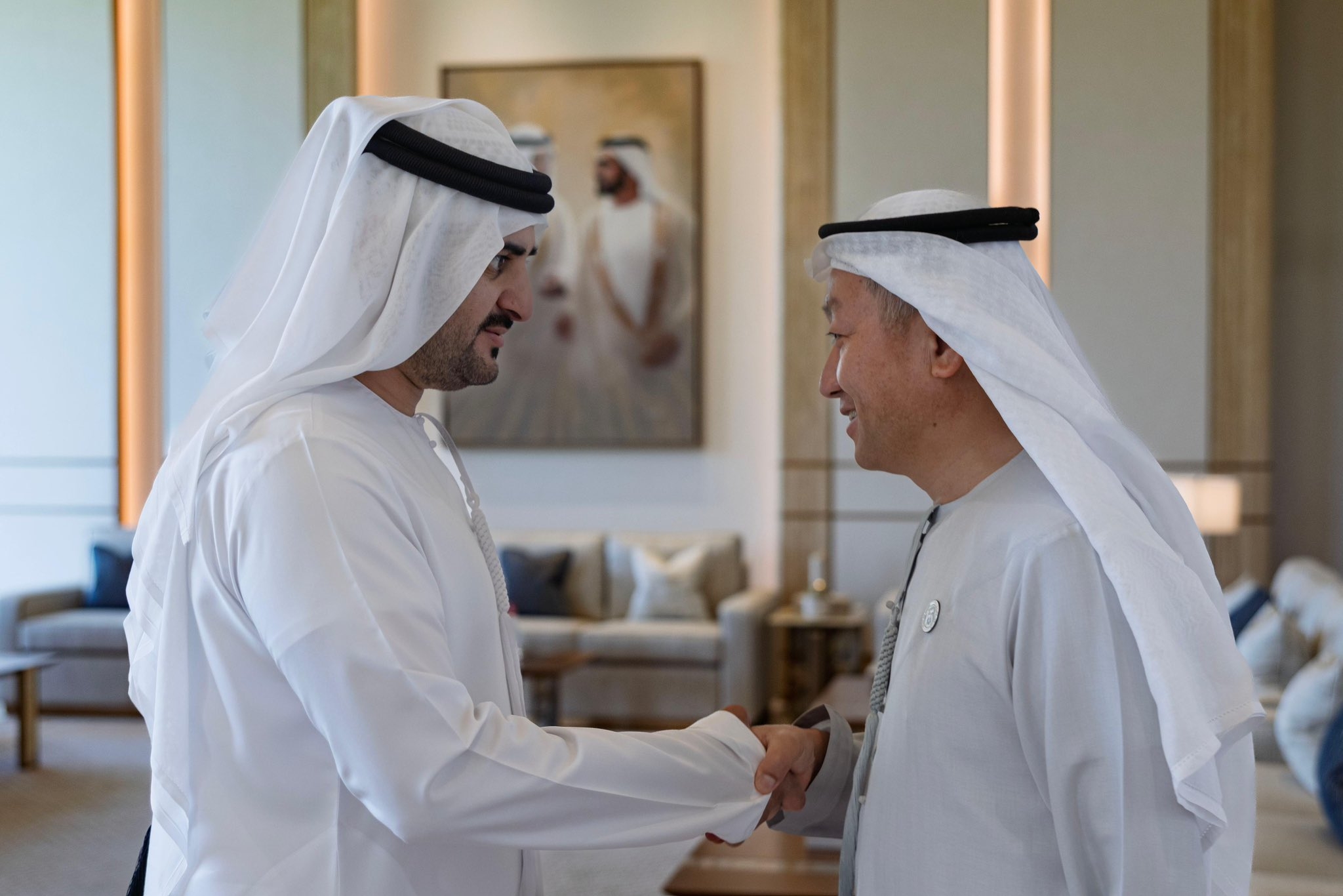 مكتوم بن محمد: الصين شريك أساسي في صنع مستقبل تنموي مستدام