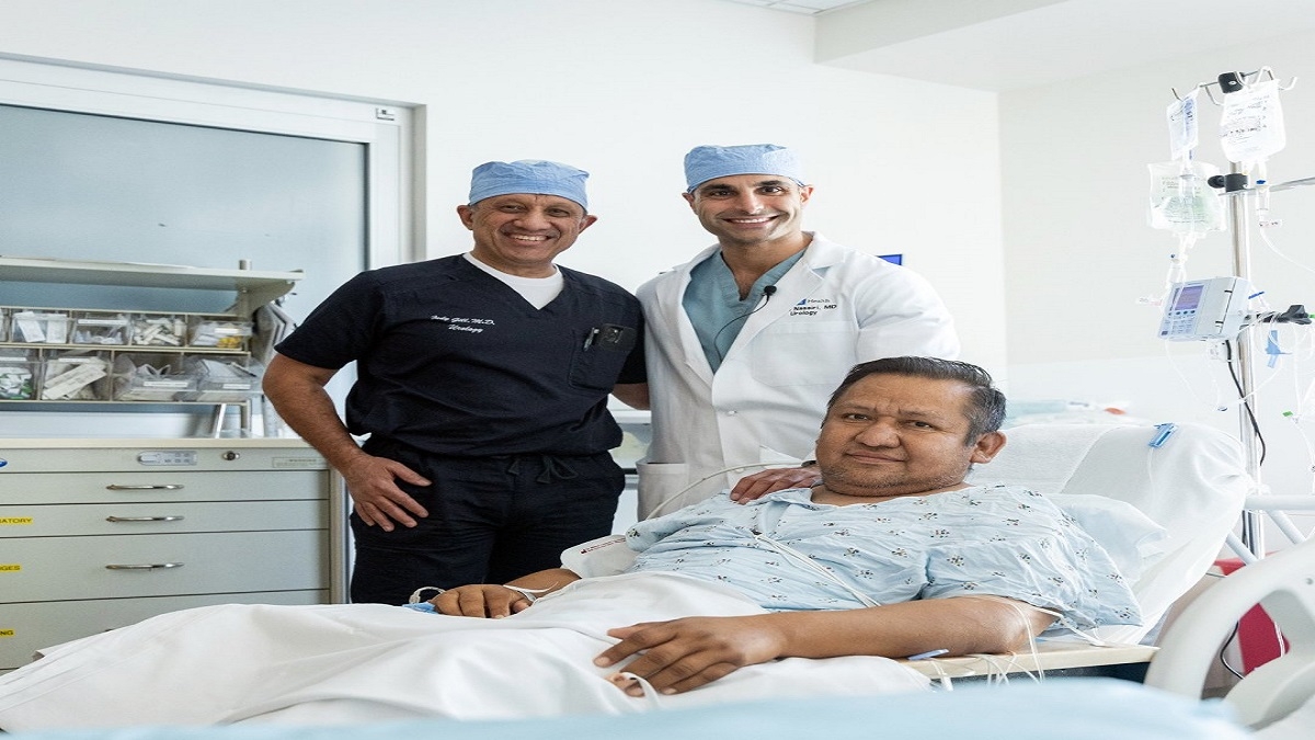 لحظة تاريخية في عالم الطب.. نجاح أول زراعة مثانة بشرية بالعالم