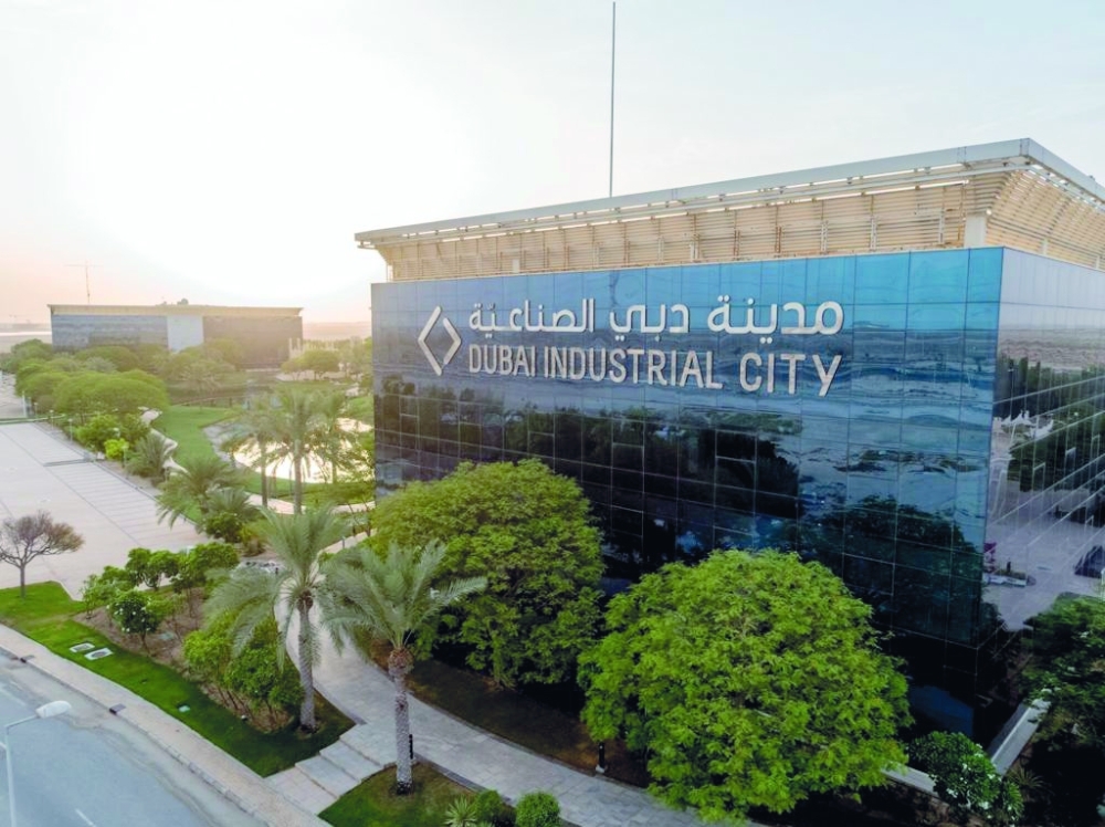 «دبي الصناعية» تستقطب استثمارات بـ 1.7 مليار درهم خلال 12 شهراً