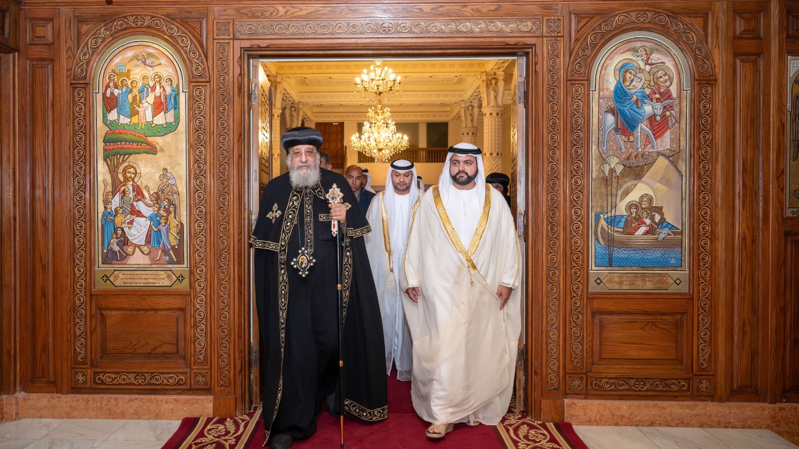 محمد الشرقي يلتقي البابا تواضروس الثاني ويؤكد أهمية نشر قيم التسامح بين الأديان