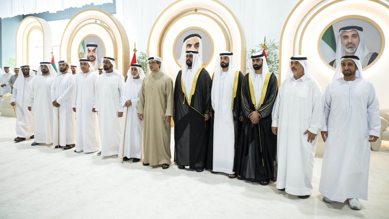 منصور بن زايد يحضر أفراح الكتبي