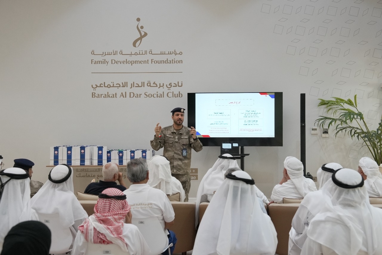كبار المواطنين الأكثر التزاماً بالأنظمة المرورية وعدم ارتكاب المخالفات