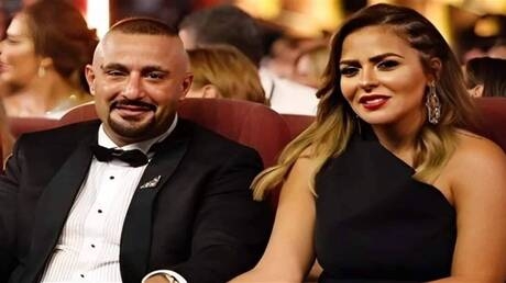 "أشياء غريبة كانت تحدث لهاتفه" و "مها مبقتش مها" .. أسباب جديدة لطلاق أحمد السقا