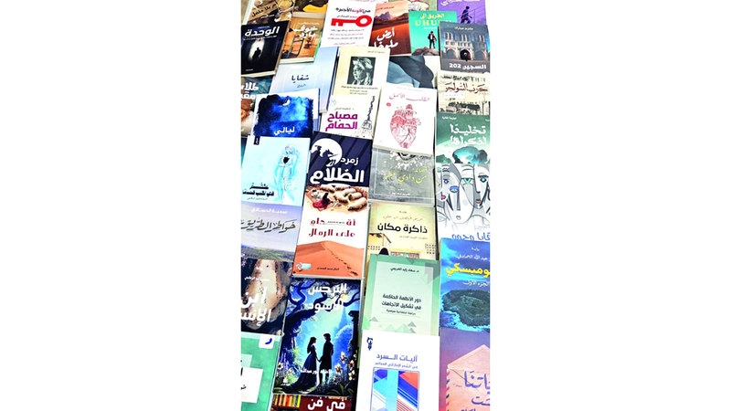 300 كتاب إماراتي هدية من مؤسسة العويس لمكتبة محمد بن راشد