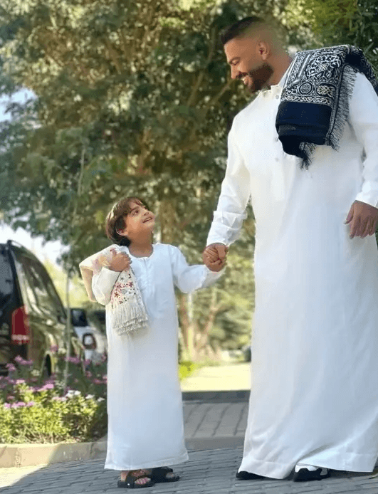 ابن تامر حسني في العناية المركزة للمرة الثالثة خلال أسبوع