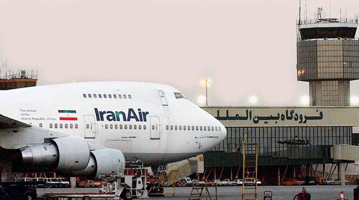 إيران تمدد تعليق جميع الرحلات الجوية