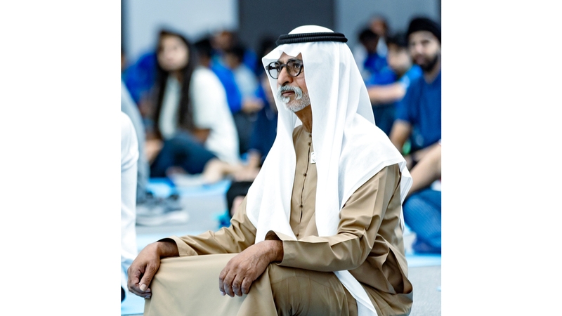 نهيان بن مبارك يشهد الاحتفال باليوم العالمي لـ «اليوغا»