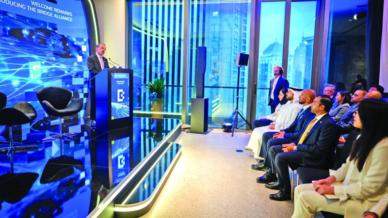 الإمارات تطلق حواراً دولياً لإعادة صياغة مستقبل الإعلام