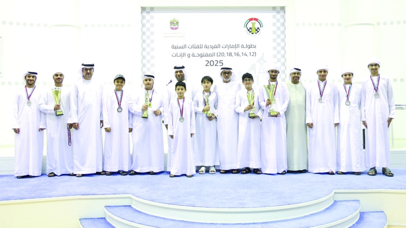 الشارقة يتصدر بطولة الإمارات الفردية لشطرنج المراحل السنية