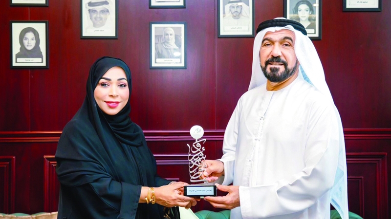 جمعية الصحفيين الإماراتية تحتفي بالعبيدلي: صاحب إنجازات نوعية