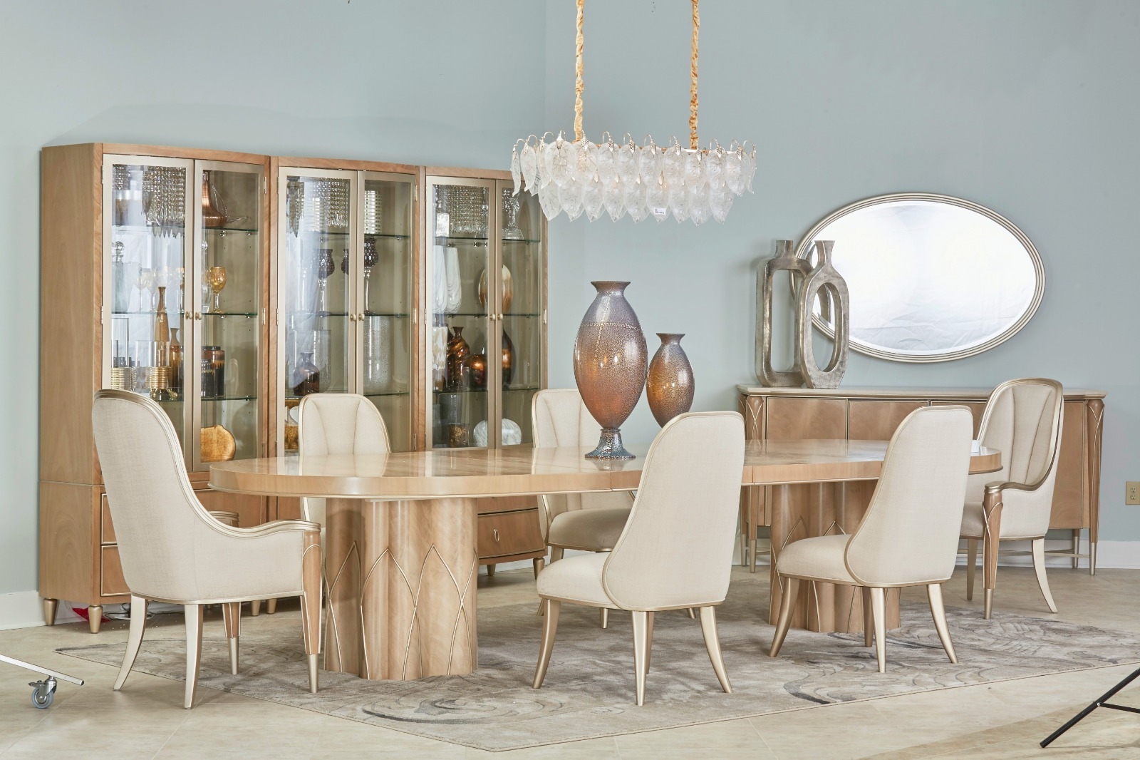 Interiors UAE Unveils Exclusive Michael Amini 'Villa Cherie' Collection: A Romantic Reimagination of Classic European Design