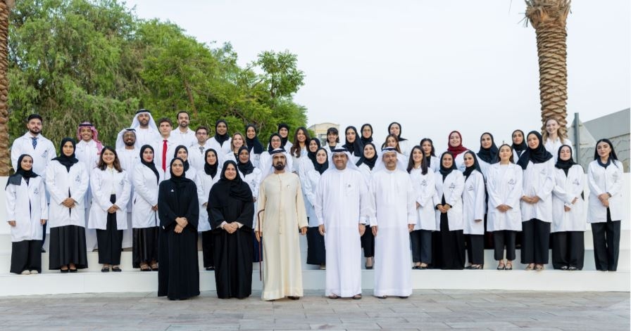 Mohammed bin Rashid meets top-performing graduates of Mohammed Bin Rashid University of Medicine and Health Sciences