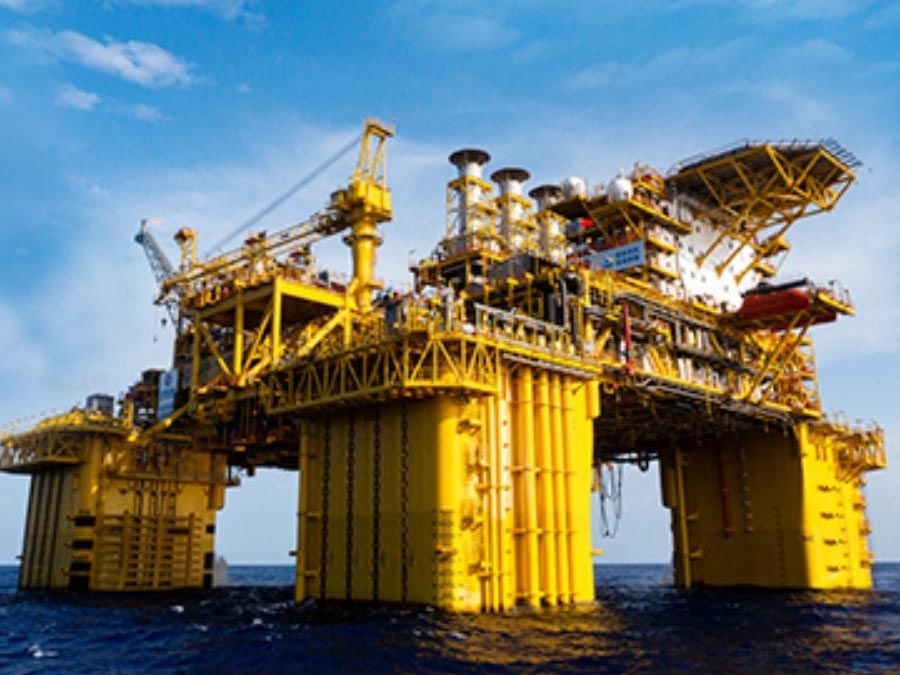China brings major oilfield in Bohai Sea into production