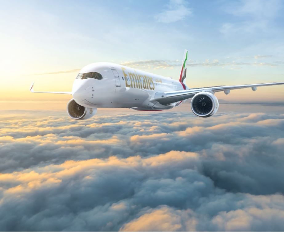 Emirates to add fourth daily flight to London Gatwick