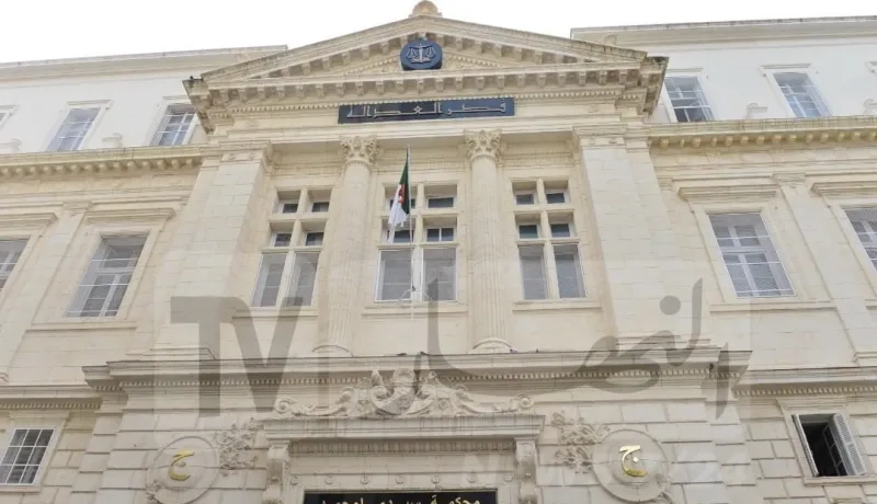 التماس عقوبات بين 3 و10 سنوات حبسا نافذا لإطارات سابقين بالمؤسسة الوطنية لإنتاج الأنابيب