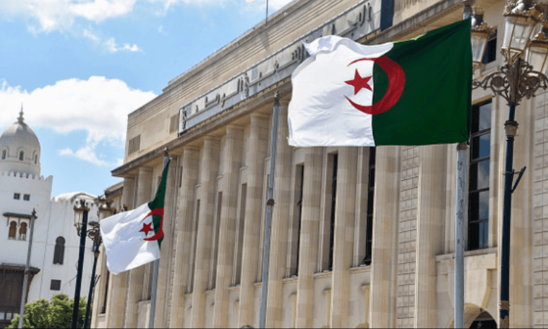 عرض مشروع قانون تسوية الميزانية لسنة 2022 أمام نواب المجلس الشعبي الوطني