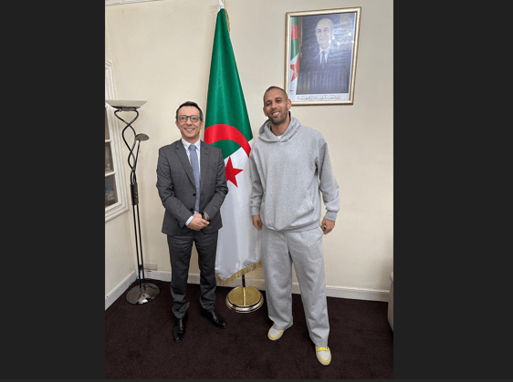 قنصل الجزائر في بروكسل يستقبل إسلام سليماني
