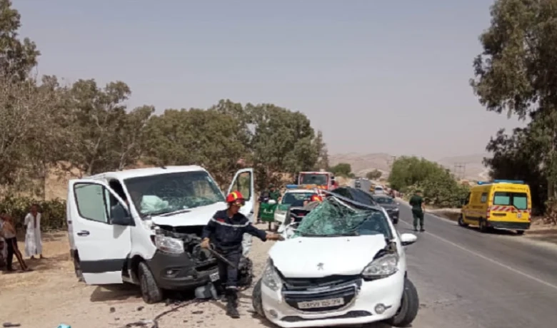 ارتفاع حصيلة حادث مرور باتنة إلى 9 ضحايا