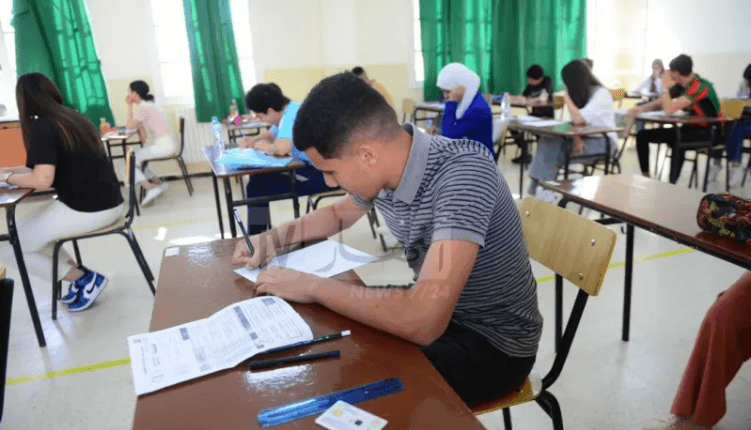 أزيد من 878 ألف مترشح يجتازون امتحانات شهادة البكالوريا ابتداء من اليوم