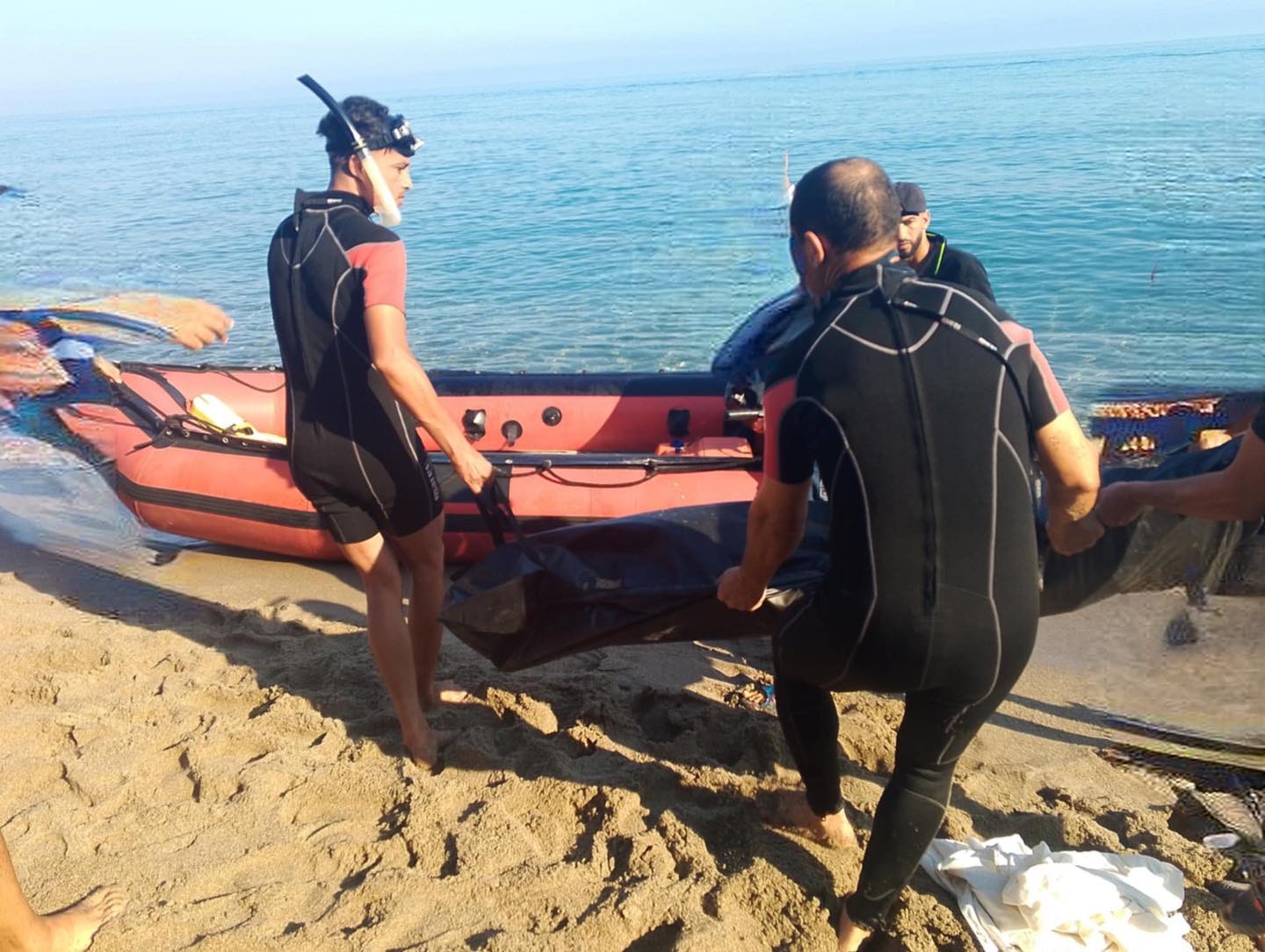 جيجل: العثور على جثة غريق تطفو فوق سطح البحر
