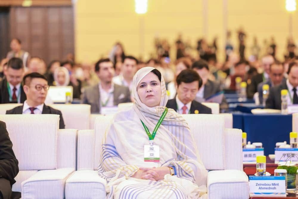 وزيرة التجارة تدعو الشركات الصينية للإنتاج المباشر في موريتانيا بدل التصدير
