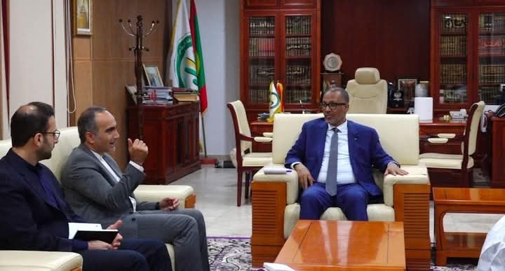سفير إيران يدعو رئيس أرباب العمل لحضور 'إكسبو طهران 2025'
