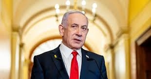 نتنياهو يتغيب عن محاكمته لتناوله "طعاما فاسدا"
